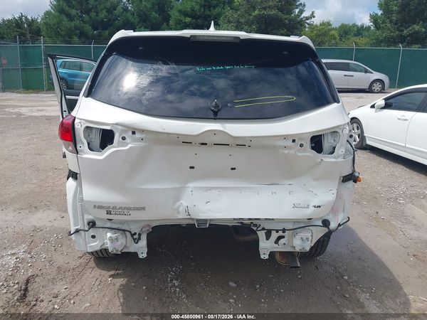 2019 TOYOTA HIGHLANDER XLE