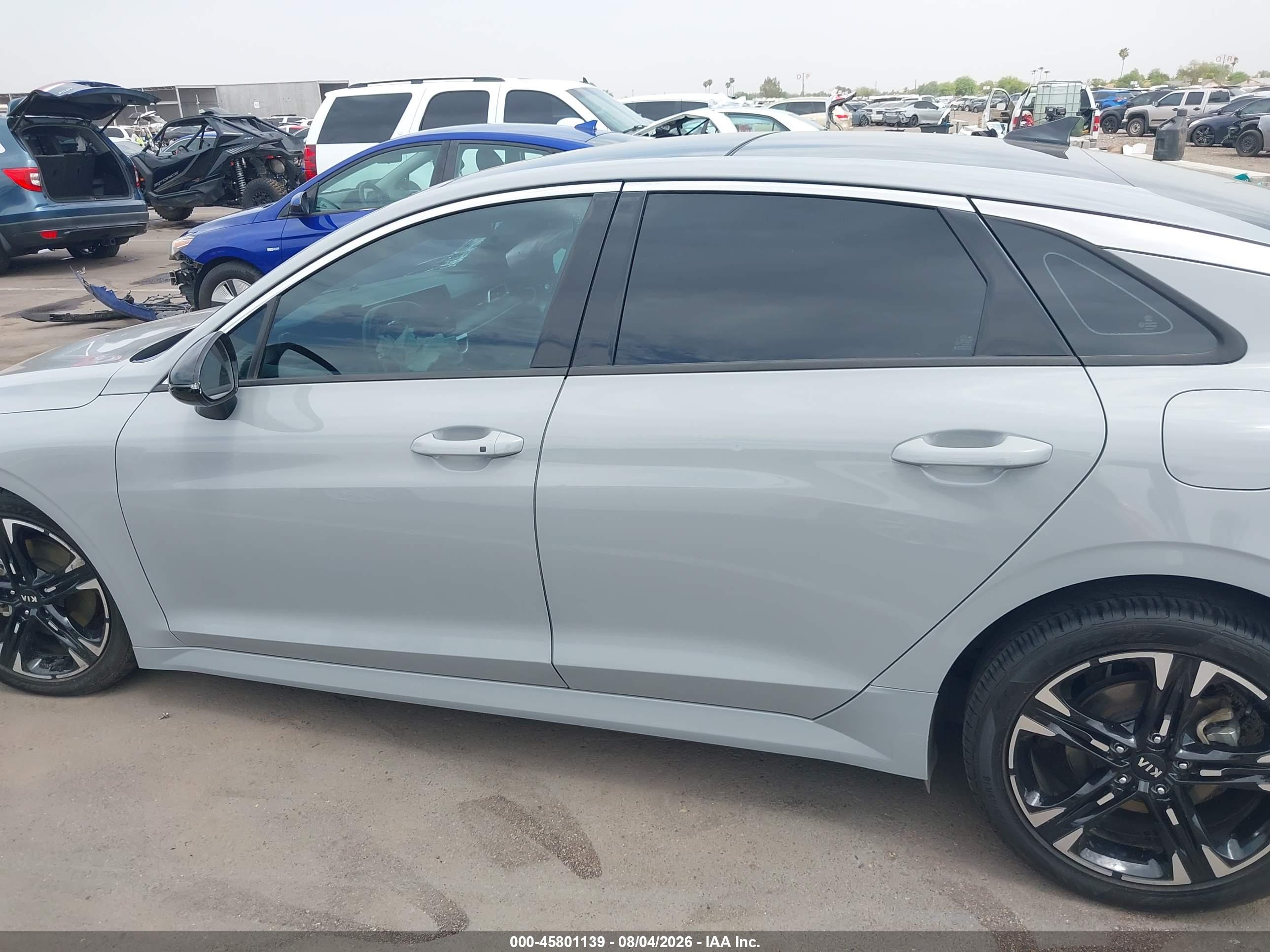 2021 KIA K5 GT-LINE