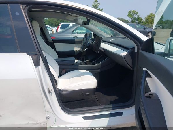 2020 TESLA MODEL Y