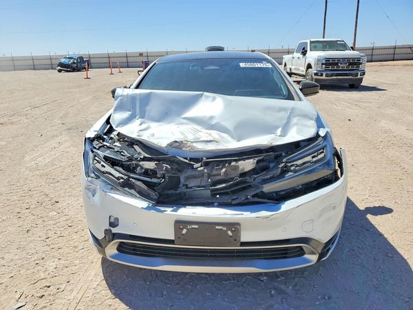 2024 TOYOTA PRIUS
