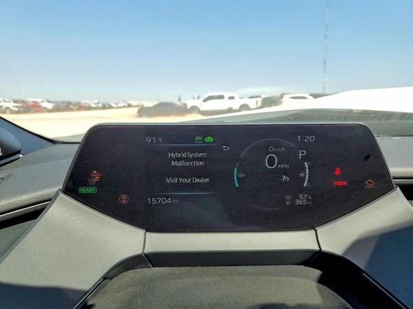 2024 TOYOTA PRIUS