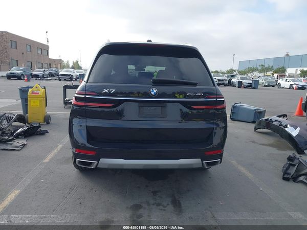 2025 BMW X7 XDRIVE40I
