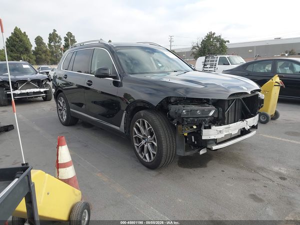 2025 BMW X7 XDRIVE40I