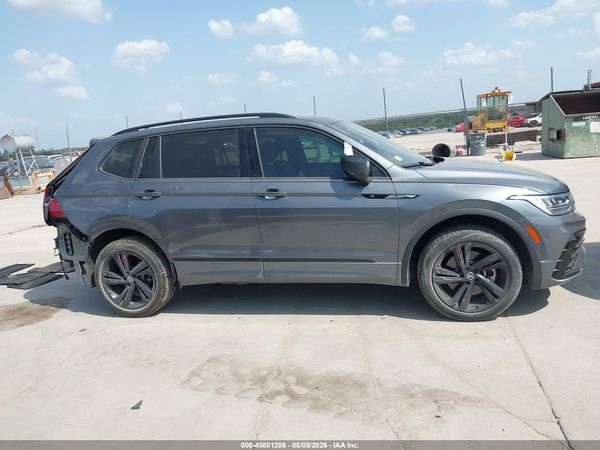 2024 VOLKSWAGEN TIGUAN 2.0T SE R-LINE BLACK — I116