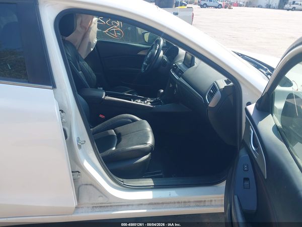 2017 MAZDA MAZDA3 TOURING