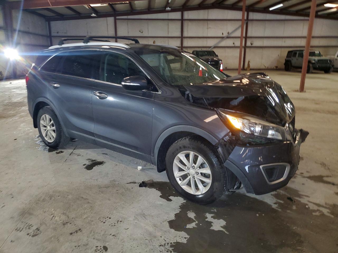 2018 KIA SORENTO L, LX