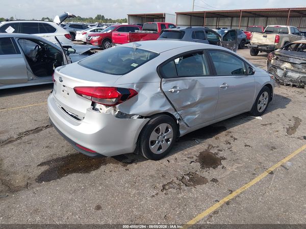 2017 KIA FORTE LX