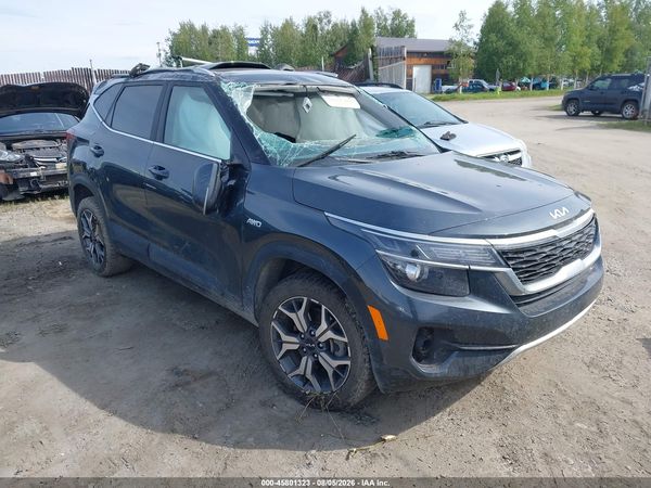 2023 KIA SELTOS EX