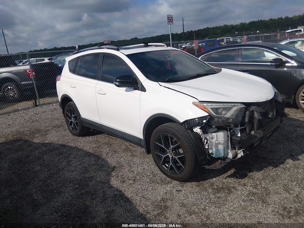 2017 TOYOTA RAV4 SE