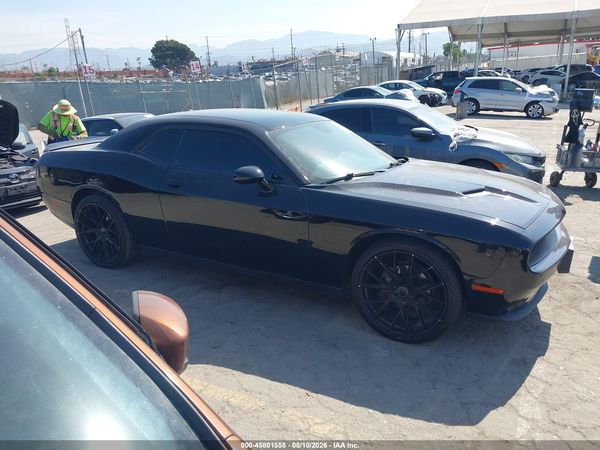 2019 DODGE CHALLENGER SXT