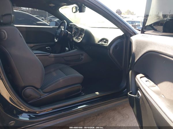 2019 DODGE CHALLENGER SXT