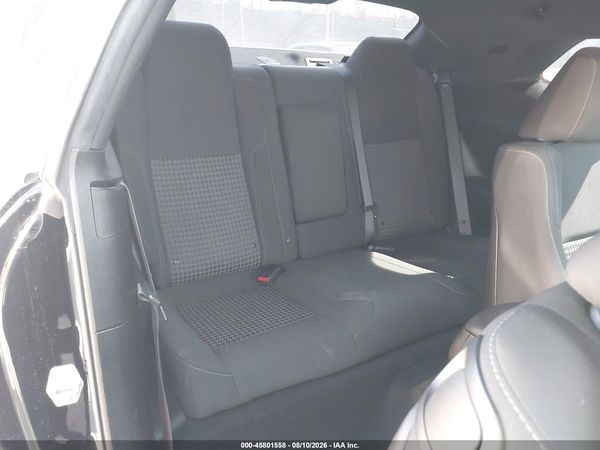 2019 DODGE CHALLENGER SXT