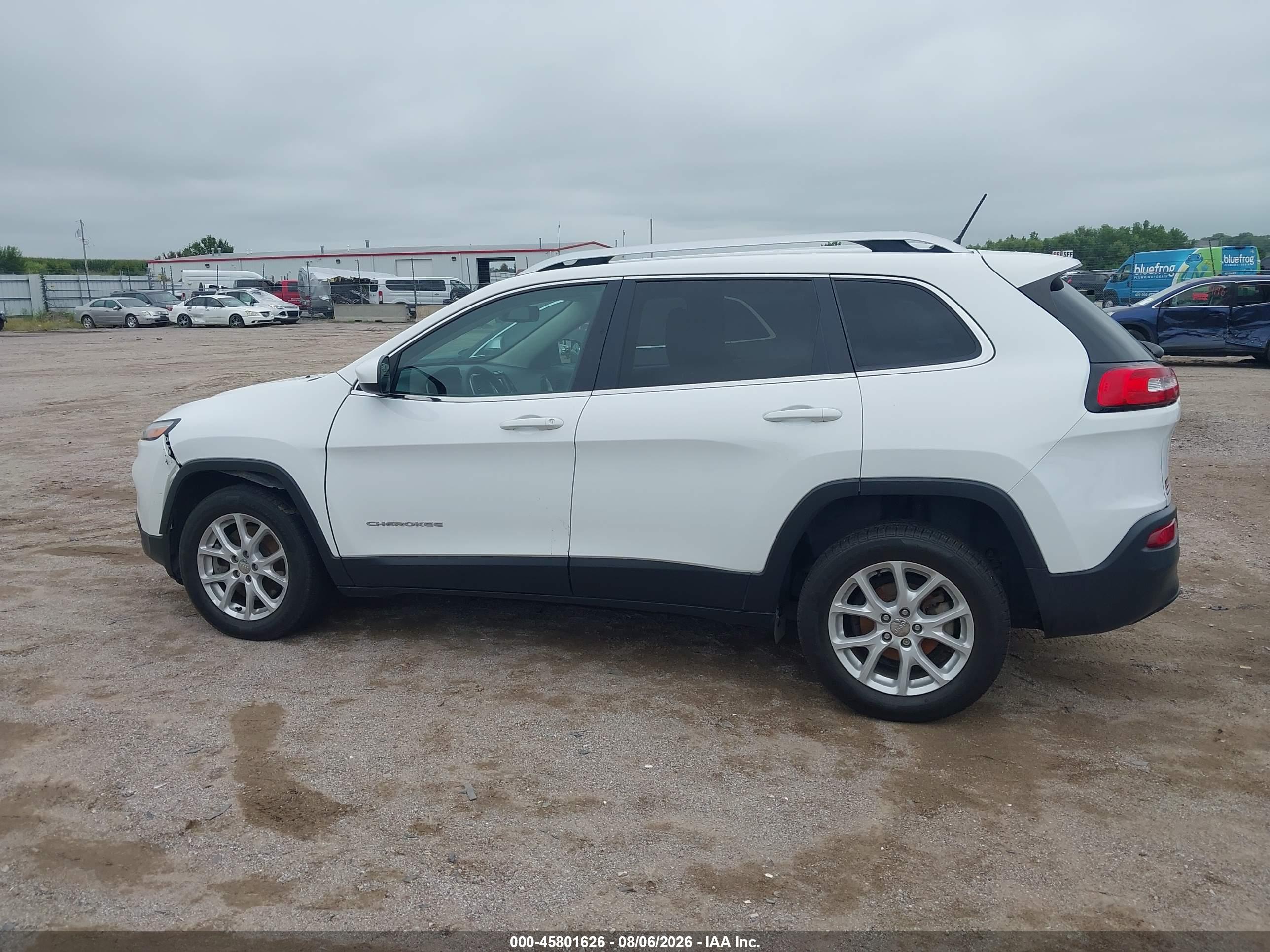 2018 JEEP CHEROKEE LATITUDE FWD