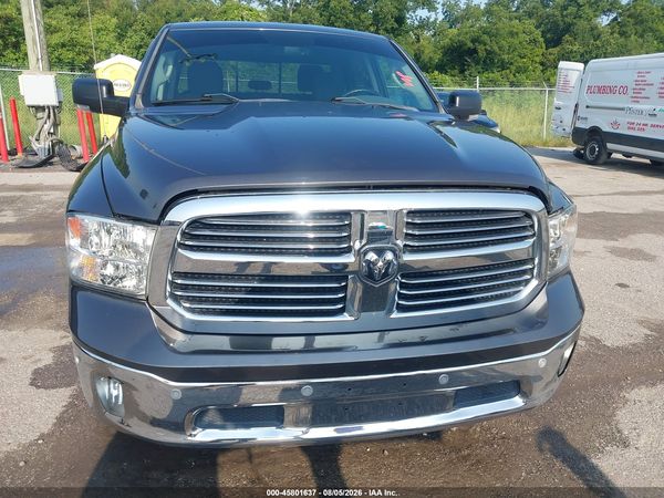 2017 RAM 1500 BIG HORN  4X2 5'7 BOX