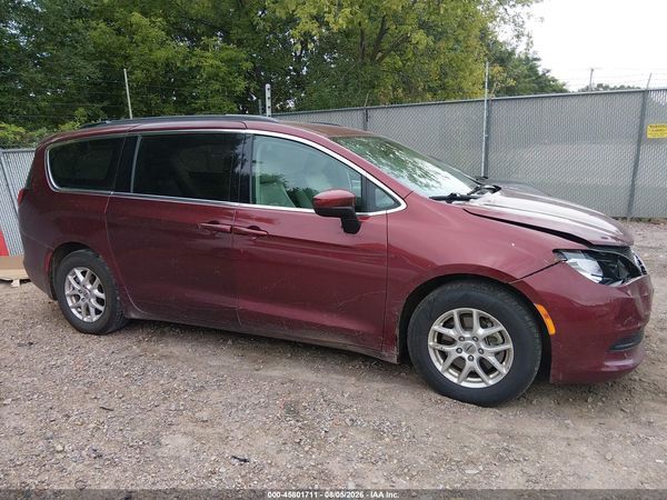 2021 CHRYSLER VOYAGER LXI