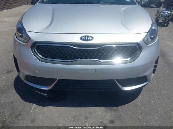 2019 KIA NIRO LX