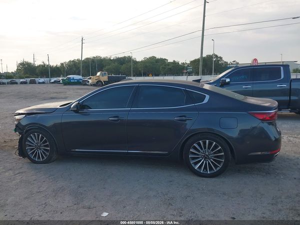2017 KIA CADENZA