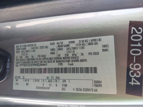 2023 FORD F-150 XLT