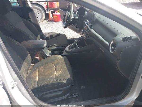 2019 KIA FORTE LXS