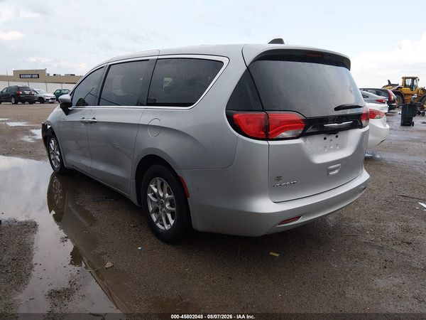 2023 CHRYSLER VOYAGER LX — I3
