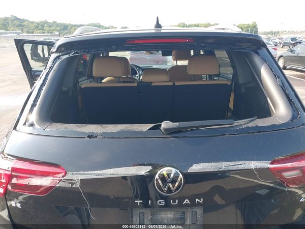 2022 VOLKSWAGEN TIGUAN 2.0T SE — I6