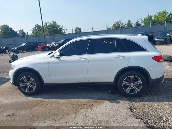 2016 MERCEDES-BENZ GLC 300