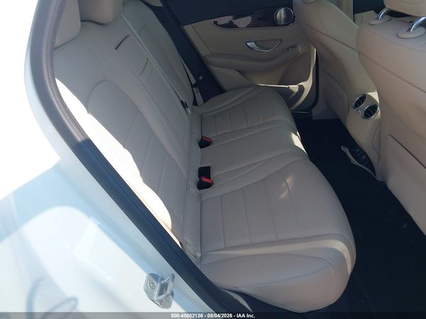 2016 MERCEDES-BENZ GLC 300 GLC300