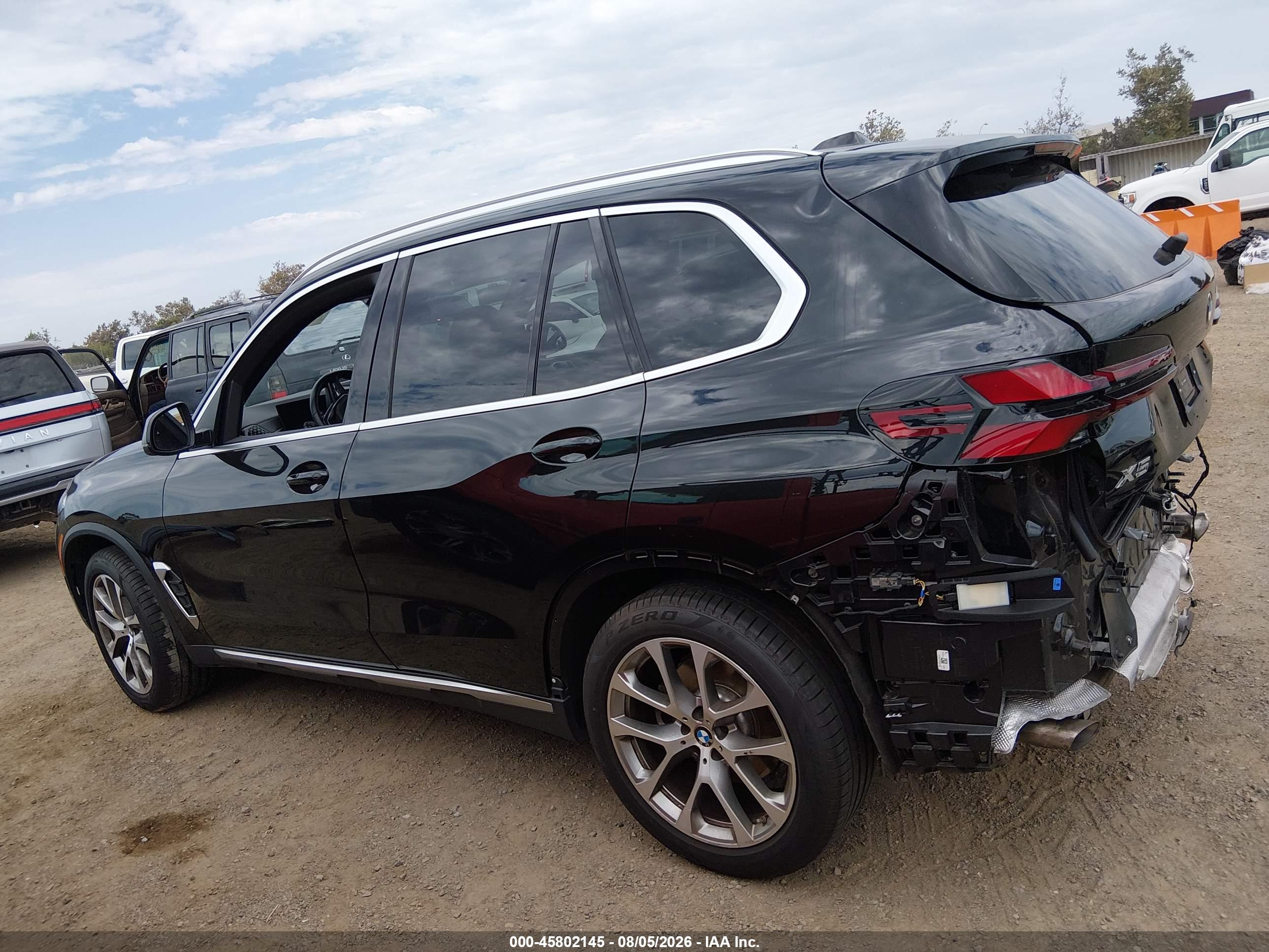 2025 BMW X5 SDRIVE40I