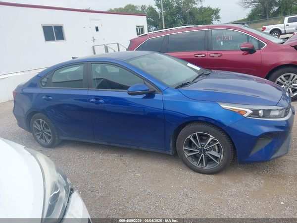 2022 KIA FORTE LXS