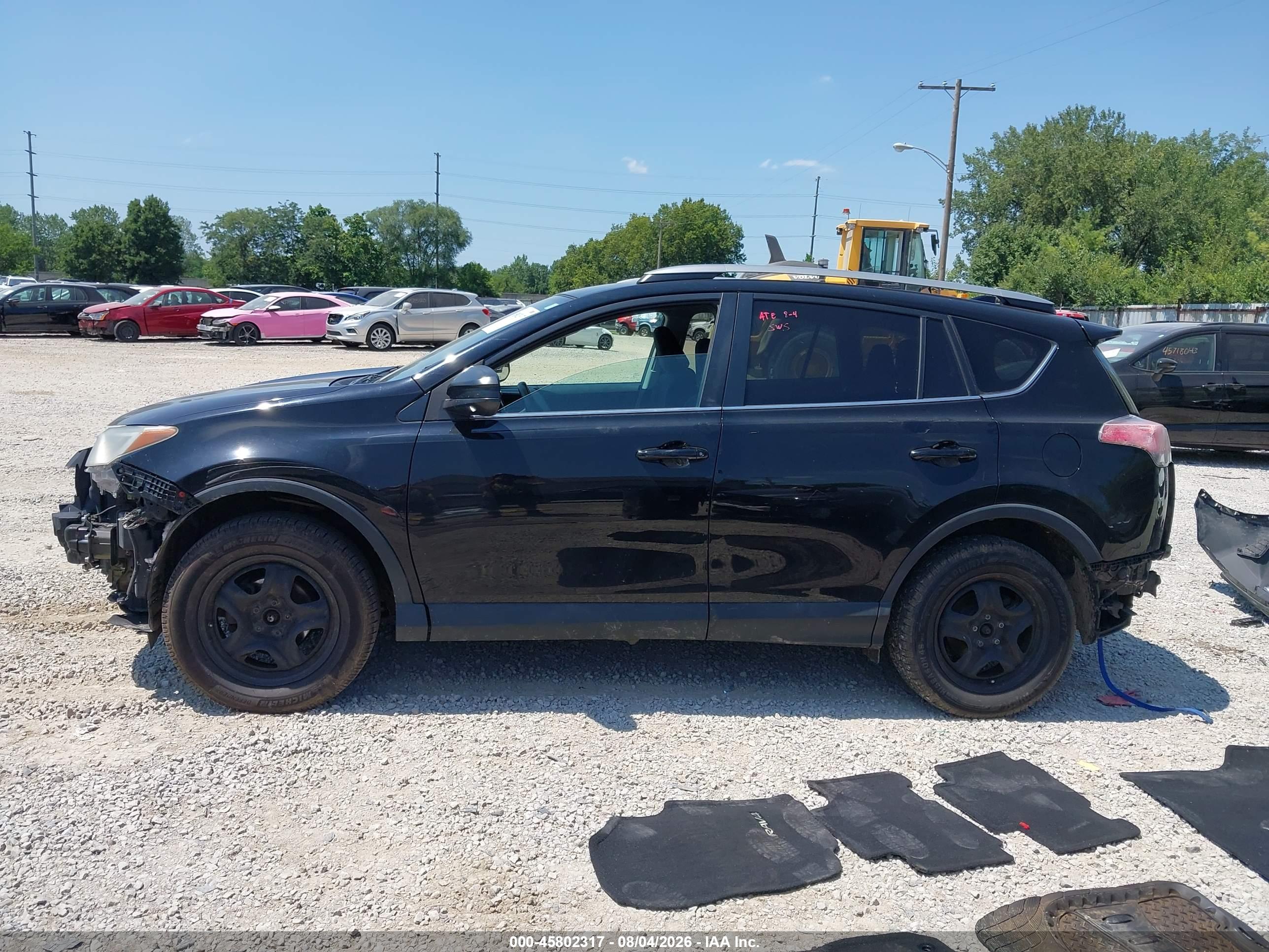 2017 TOYOTA RAV4 LE