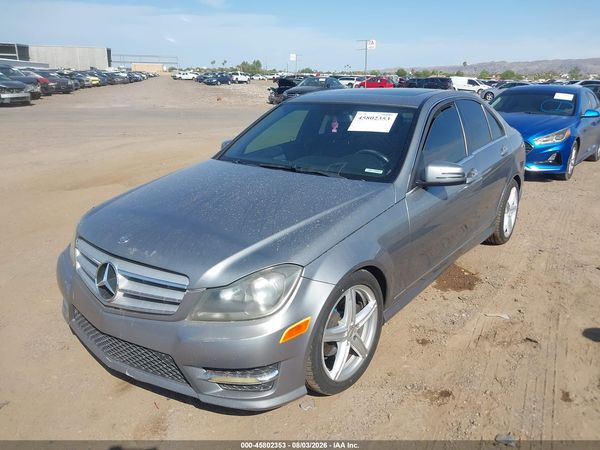 2013 MERCEDES-BENZ C 250 SPORT