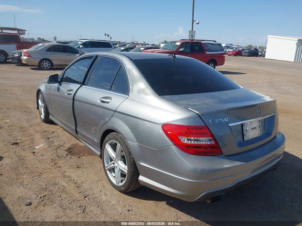 2013 MERCEDES-BENZ C 250 SPORT