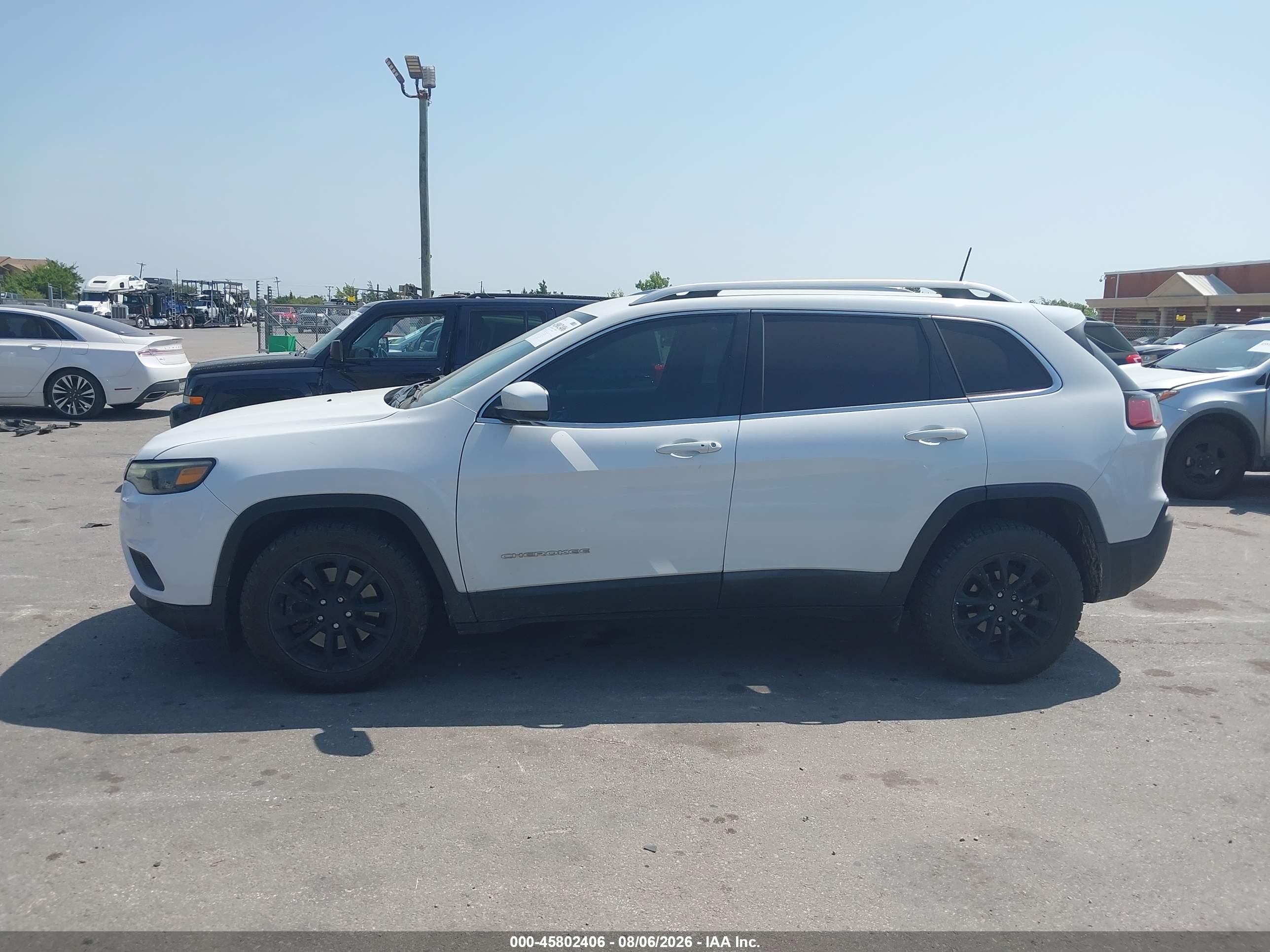 2019 JEEP CHEROKEE LATITUDE PLUS FWD