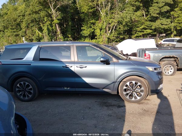 2023 KIA CARNIVAL MPV EX