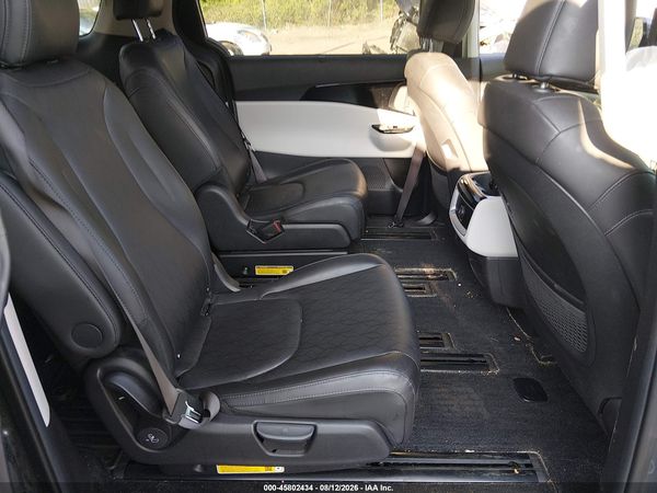 2023 KIA CARNIVAL MPV EX