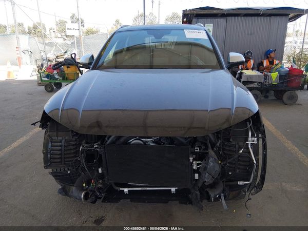 2022 AUDI SQ5