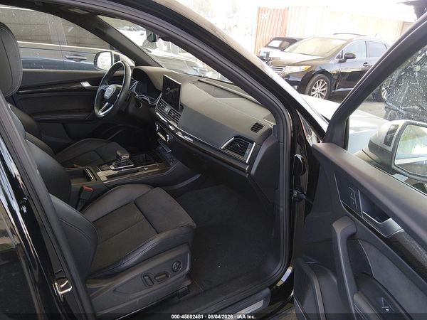 2022 AUDI SQ5