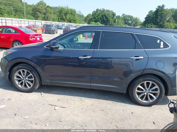 2017 HYUNDAI SANTA FE SE
