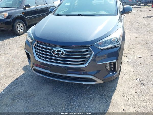 2017 HYUNDAI SANTA FE SE