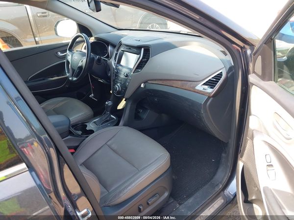 2017 HYUNDAI SANTA FE SE