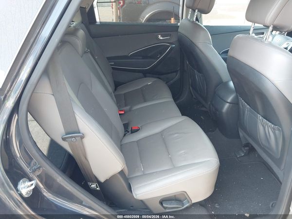 2017 HYUNDAI SANTA FE SE