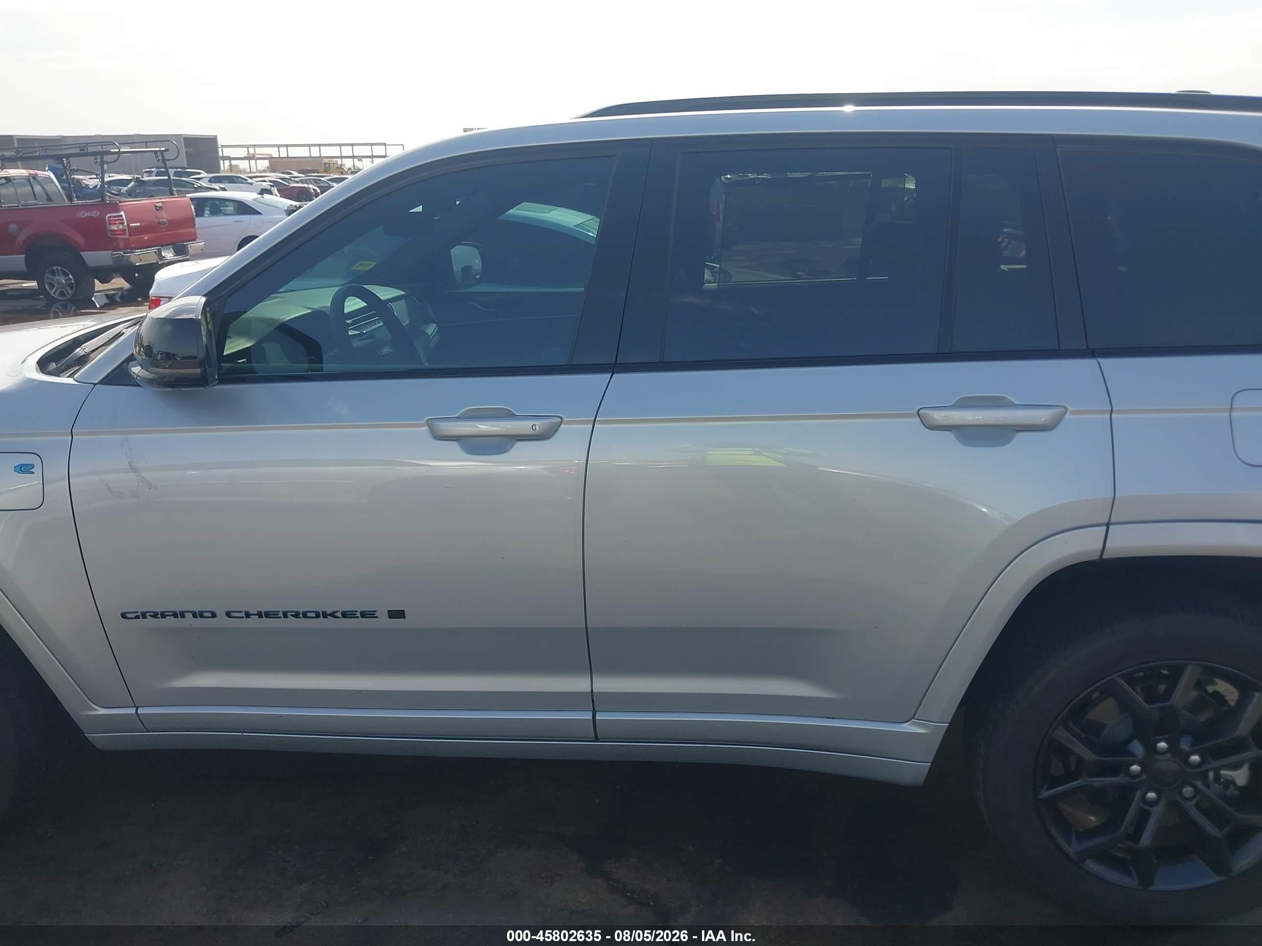 2024 JEEP GRAND CHEROKEE 4XE ANNIVERSARY EDITION