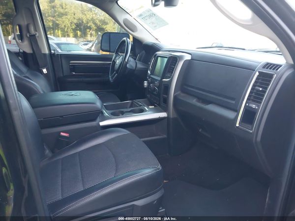 2016 RAM 1500 SPORT
