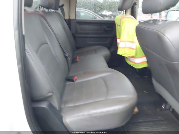 2017 RAM 2500 TRADESMAN  4X2 6'4 BOX