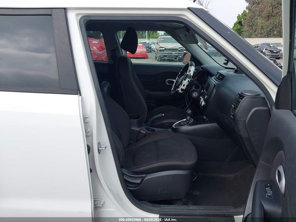 2017 KIA SOUL Base