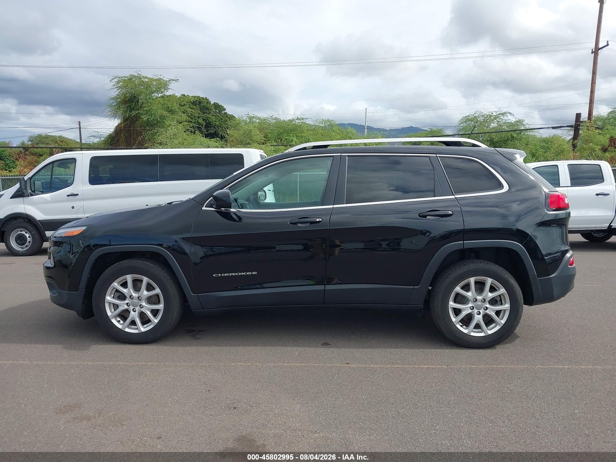 2018 JEEP CHEROKEE LATITUDE FWD