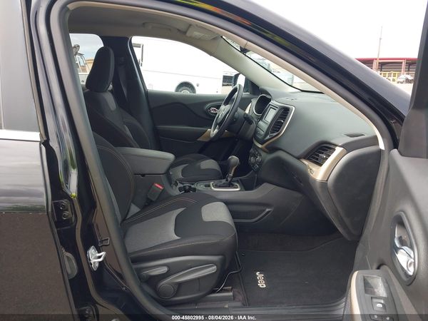 2018 JEEP CHEROKEE LATITUDE FWD