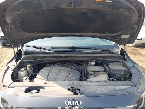 2018 KIA SEDONA LX