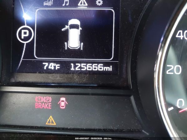 2018 KIA SEDONA LX