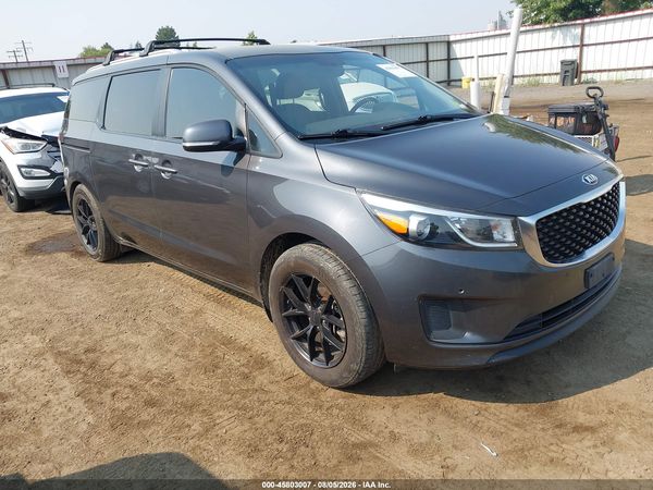 2018 KIA SEDONA LX